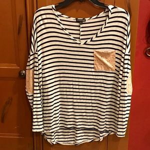 ***MMMMMM Blouse - L/S Size Large - Blk/Wht Stripe